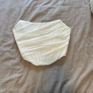 Women’s white corset crop top size medium worn once